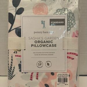 Sasha's Garden Organic Pillowcases (2) - New in Package